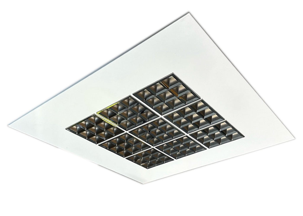 pim_1995_0_3709_GRILLESQ CEM musta_fullHD.jpg